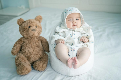 果洛宝宝吃不饱母乳的症状